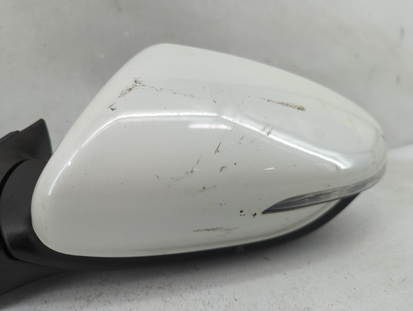 2014-2016 Kia Forte Driver Side View Mirror - Left Door Mirror OEM Used - Oemusedautoparts1.com