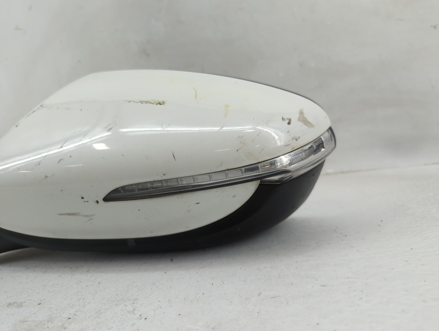 2014-2016 Kia Forte Driver Side View Mirror - Left Door Mirror OEM Used - Oemusedautoparts1.com