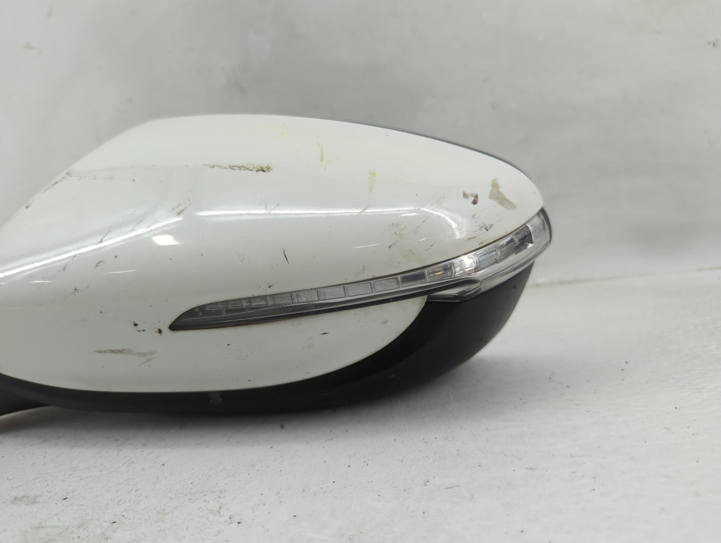 2014-2016 Kia Forte Driver Side View Mirror - Left Door Mirror OEM Used - Oemusedautoparts1.com