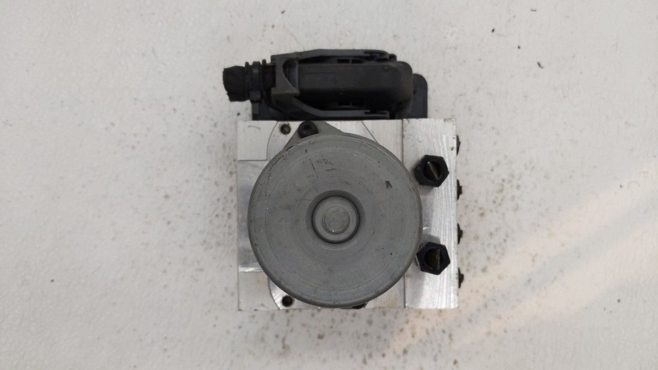 2014-2016 Kia Forte ABS Pump Control Module Replacement P/N:58900-A7200 Fits Fits 2014 2015 2016 OEM Used Auto Parts - Oemus