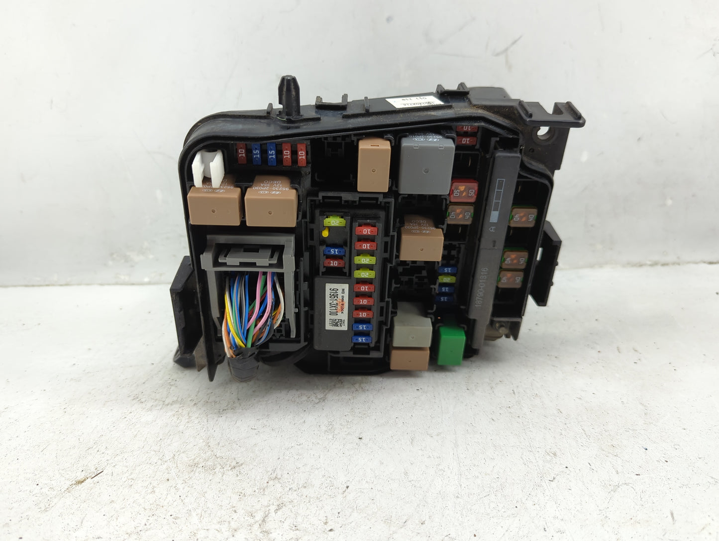2014-2016 Kia Forte Fusebox Fuse Box Panel Relay Module P/N:91951-3X100 Fits Fits 2014 2015 2016 OEM Used Auto Parts - Oemus