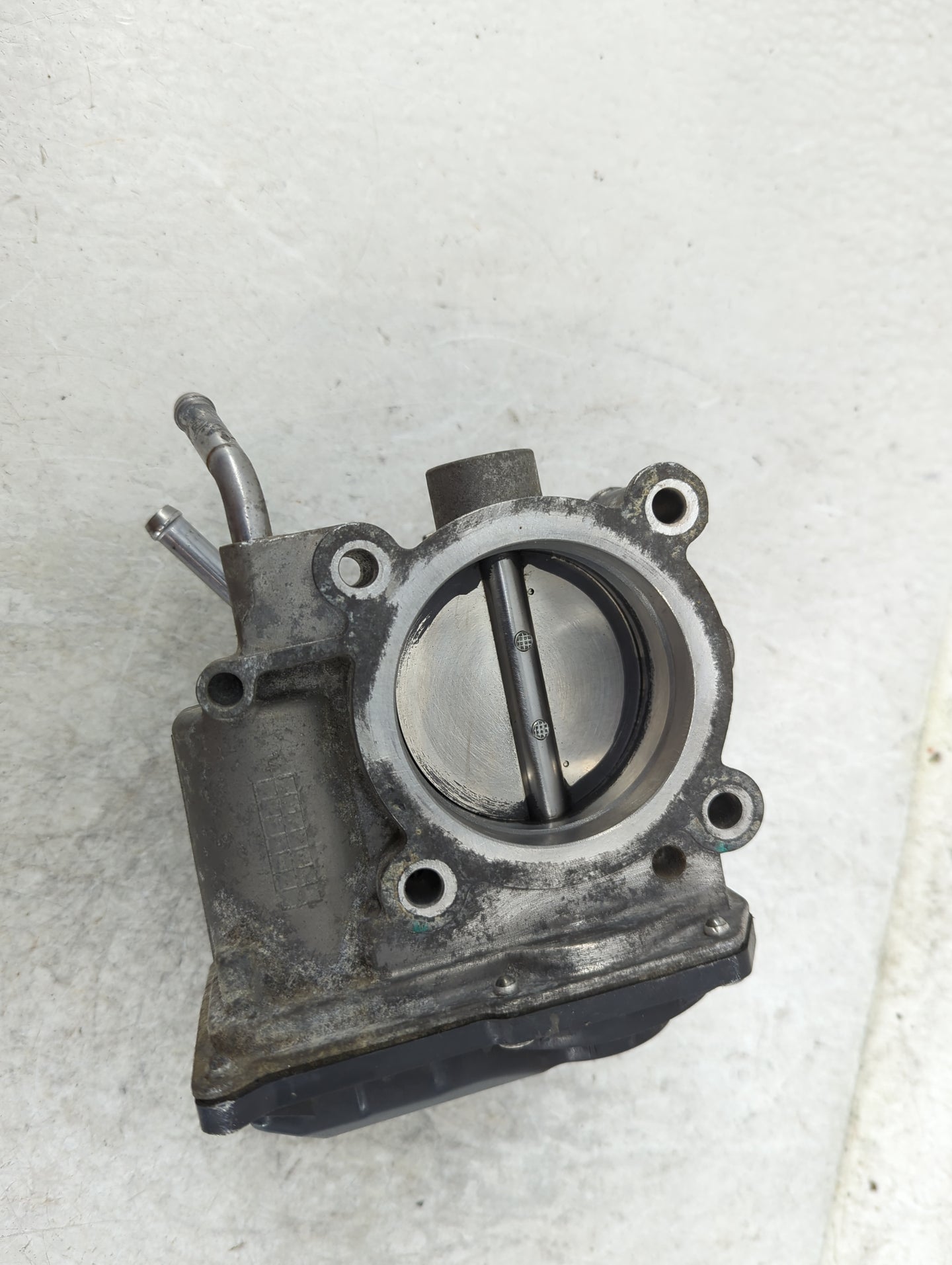 2014-2016 Kia Forte Throttle Body P/N:35100-2E400 Fits Fits 2012 2013 2014 2015 2016 2018 2019 2020 2021 OEM Used Auto Parts