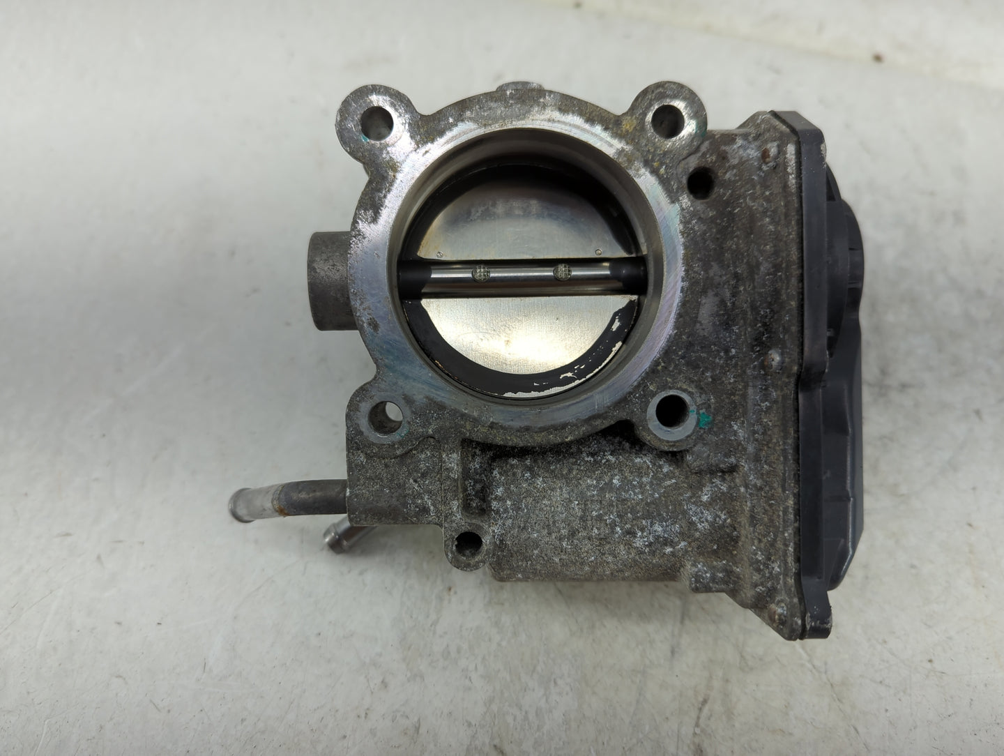 2014-2016 Kia Forte Throttle Body P/N:35100-2E400 Fits Fits 2012 2013 2014 2015 2016 2018 2019 2020 2021 OEM Used Auto Parts
