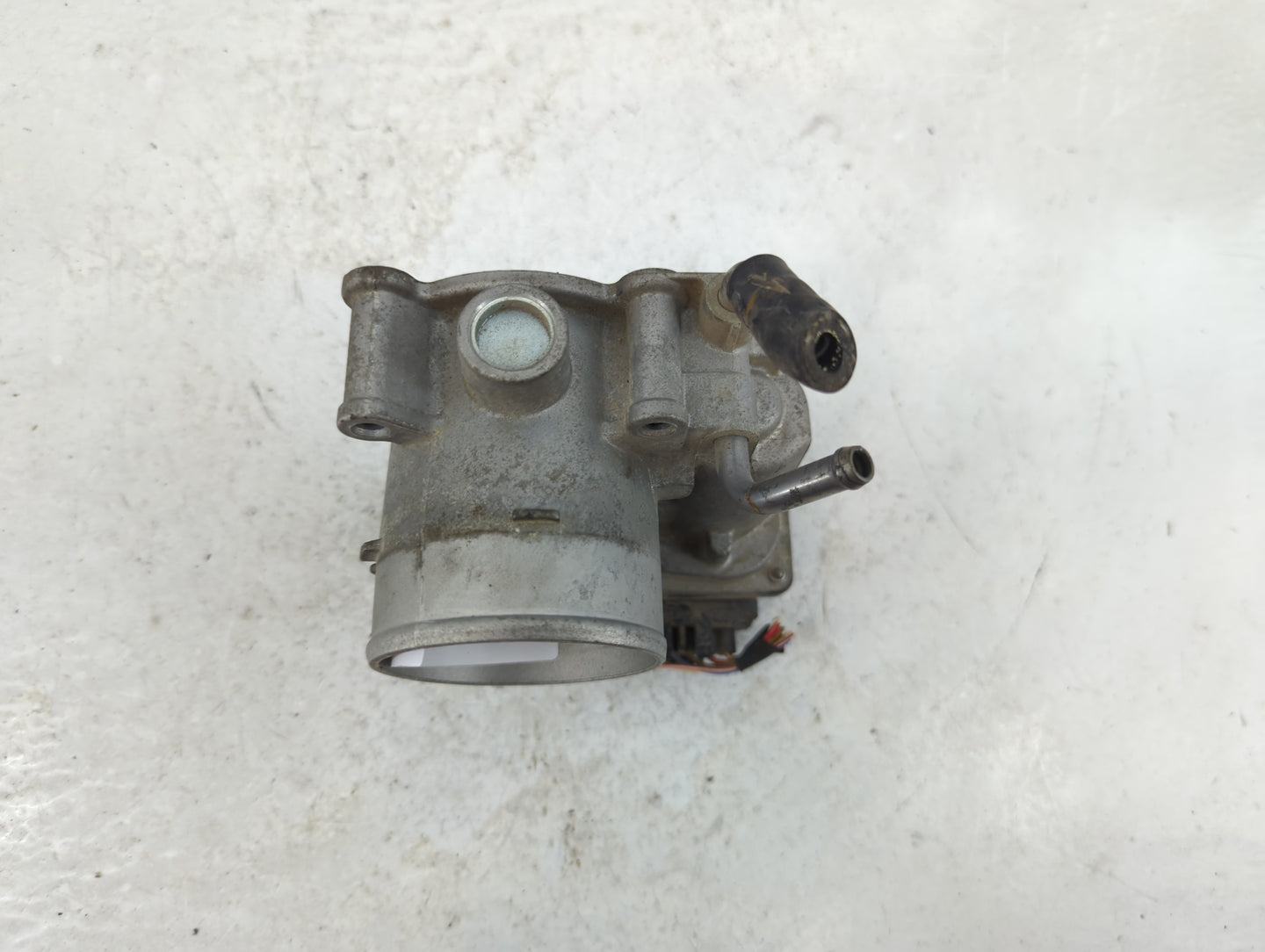 2014-2016 Kia Forte Throttle Body P/N:35100-2E400 Fits Fits 2012 2013 2014 2015 2016 2018 2019 2020 2021 OEM Used Auto Parts