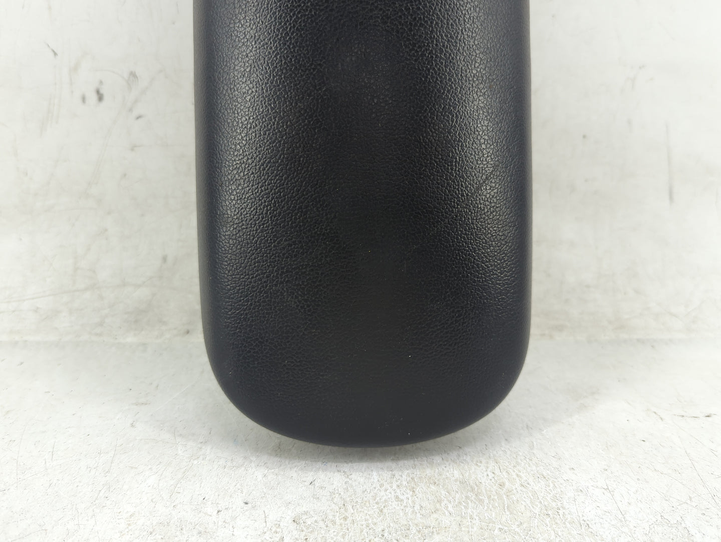 2015 Kia Forte Center Console Armrest Cover Lid P/N:SM4091 Fits OEM Used Auto Parts - Oemusedautoparts1.com
