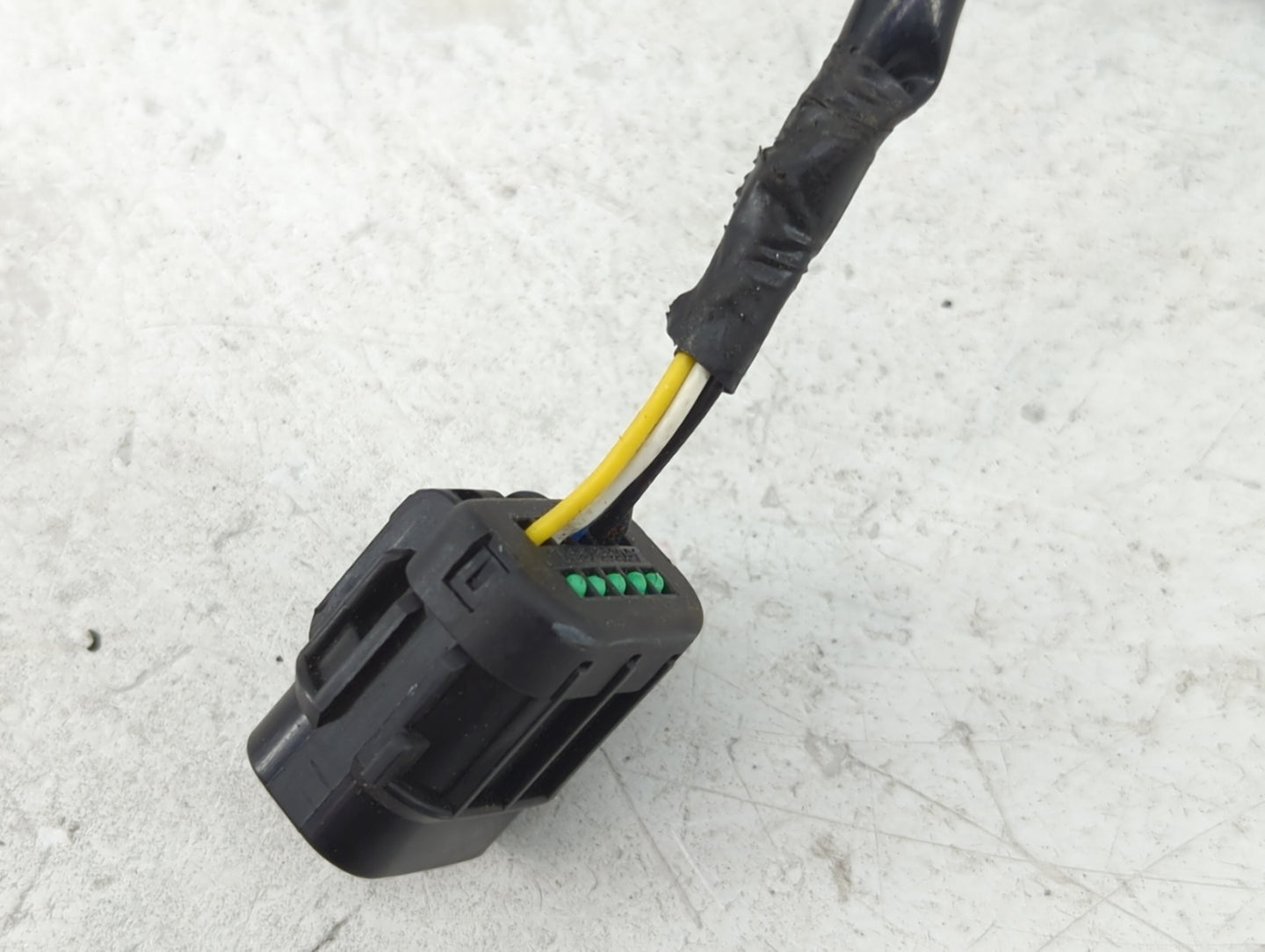 2014-2016 Kia Forte Passenger Side View Mirror - Right Door Mirror OEM Used - Oemusedautoparts1.com