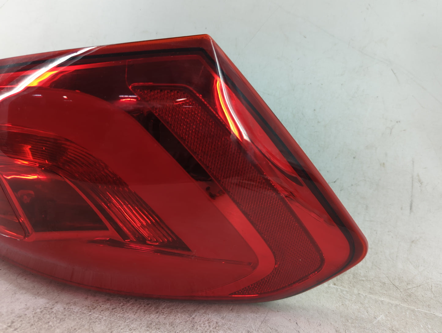 2014-2017 Kia Forte Tail Light Assembly Driver Left OEM Fits Fits 2014 2015 2016 2017 OEM Used Auto Parts - Oemusedautoparts
