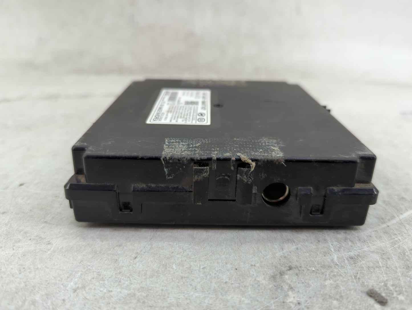 2014-2016 Kia Forte Theft-locking Control Module - Oemusedautoparts1.com