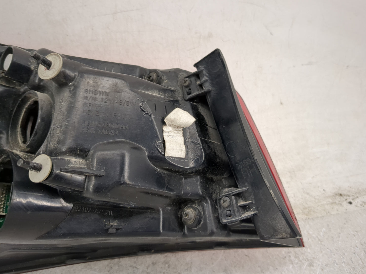 2014-2016 Kia Forte Tail Light Assembly Passenger Right OEM P/N:92402-A7 Fits Fits 2014 2015 2016 OEM Used Auto Parts - Oemu