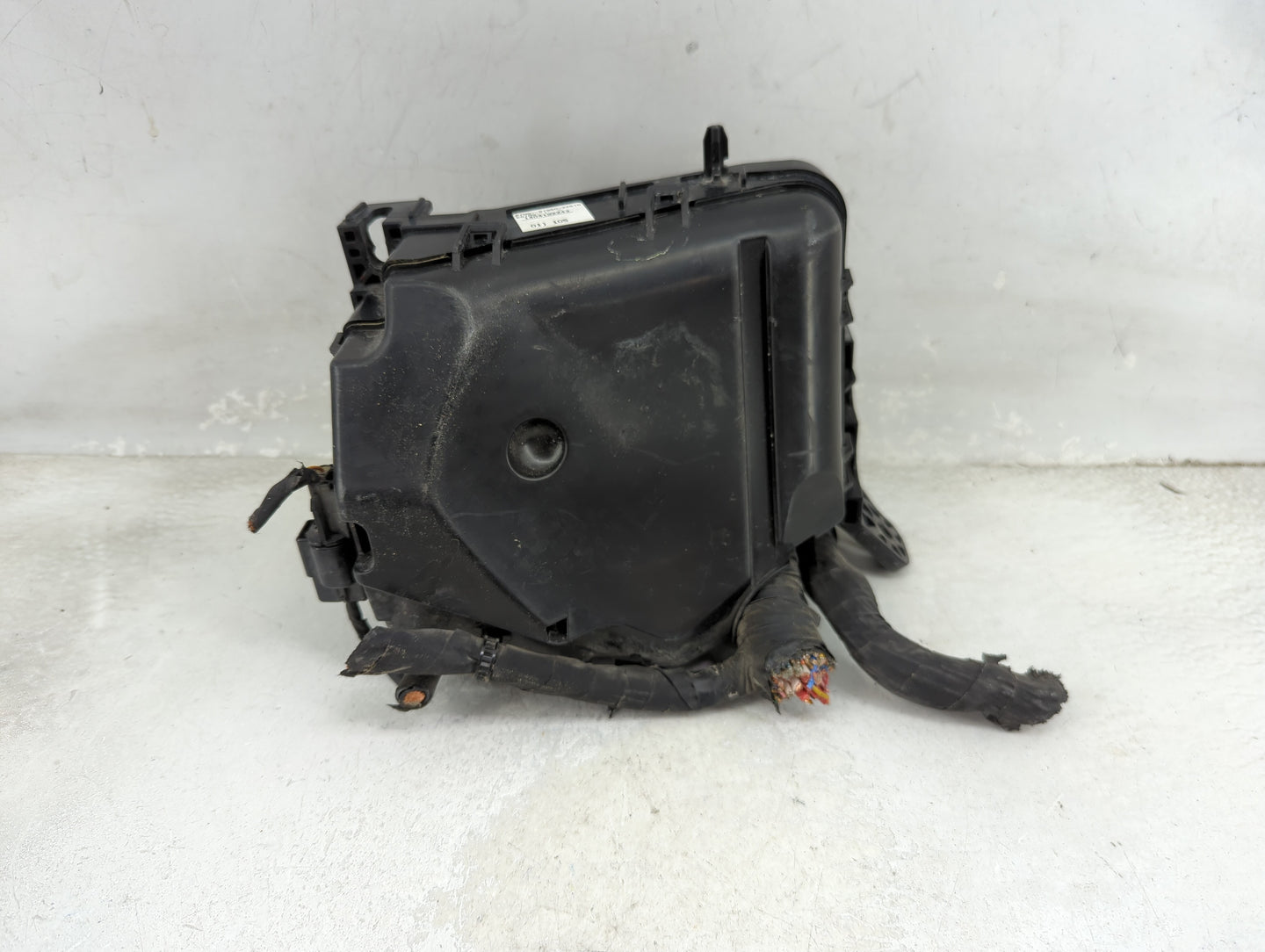 2014-2016 Kia Forte Fusebox Fuse Box Panel Relay Module P/N:91950-3X510 91951-3X100, 18790-01314 Fits Fits 2014 2015 2016 OE
