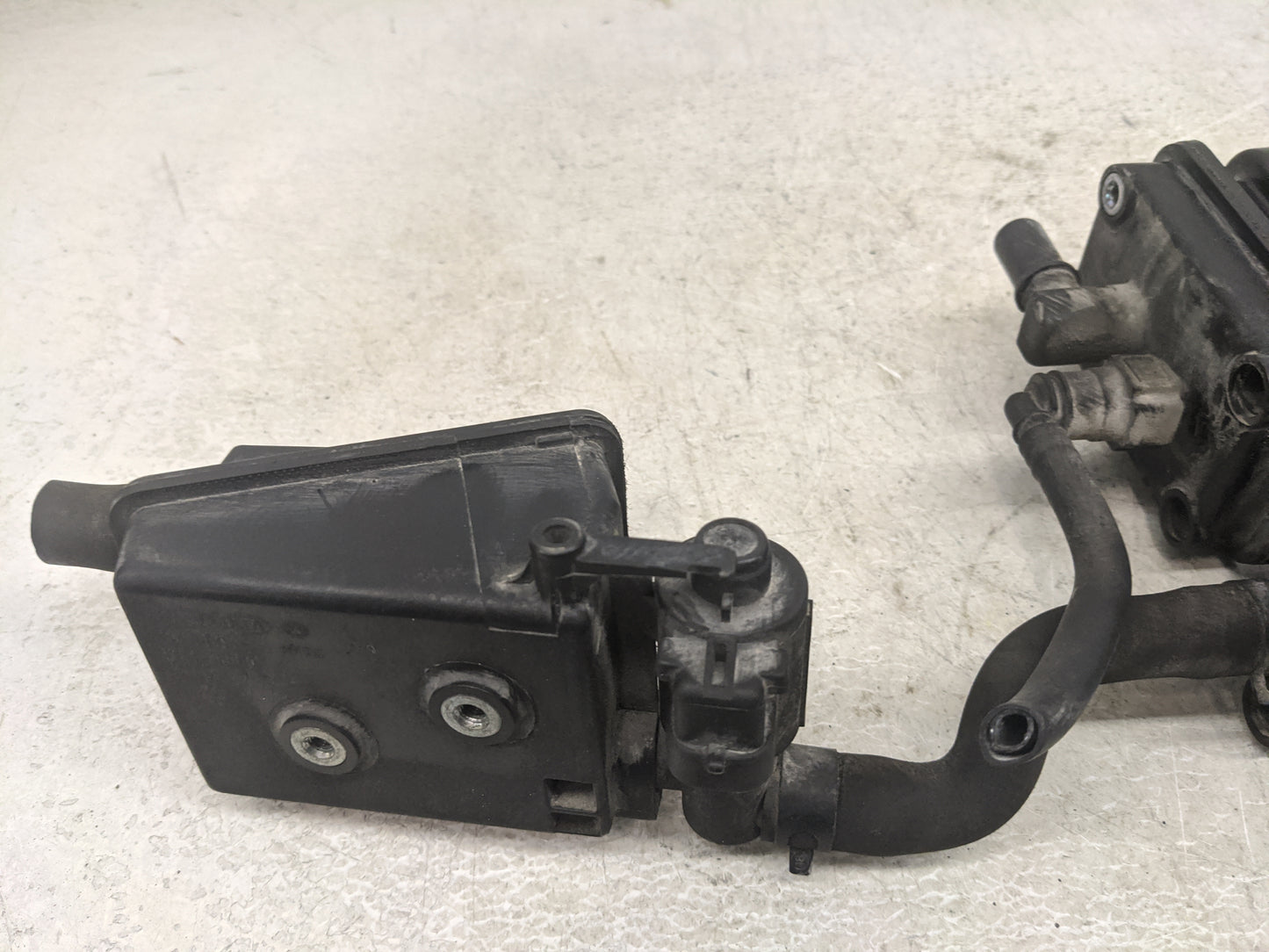 2015 Kia Forte Fuel Vapor Charcoal Canister - Oemusedautoparts1.com