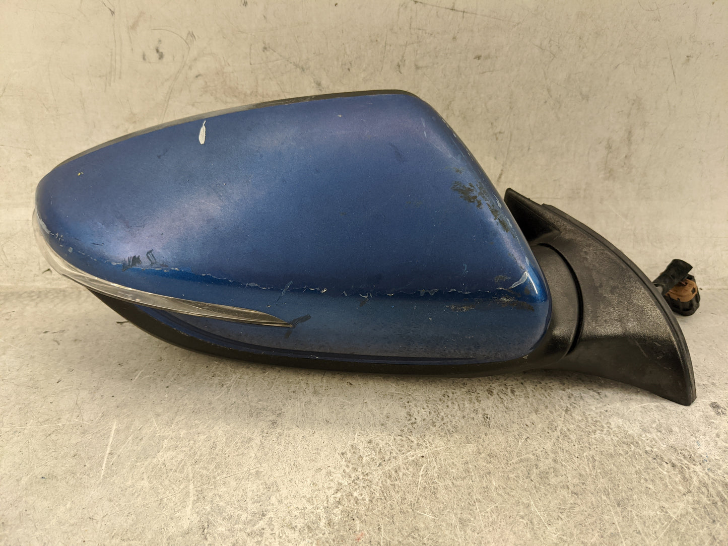 2014-2016 Kia Forte Passenger Side View Mirror - Right Door Mirror OEM Used - Oemusedautoparts1.com