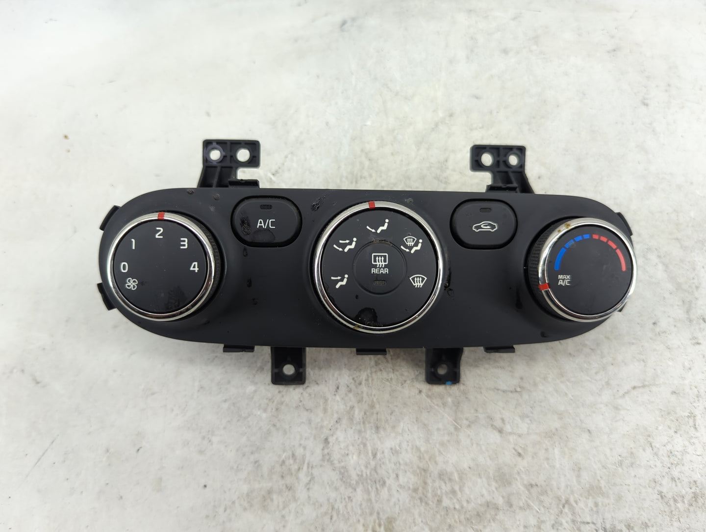 2014-2016 Kia Forte Climate Control Module Temperature AC/Heater Replacement P/N:97250A7261WK Fits Fits 2014 2015 2016 OEM U