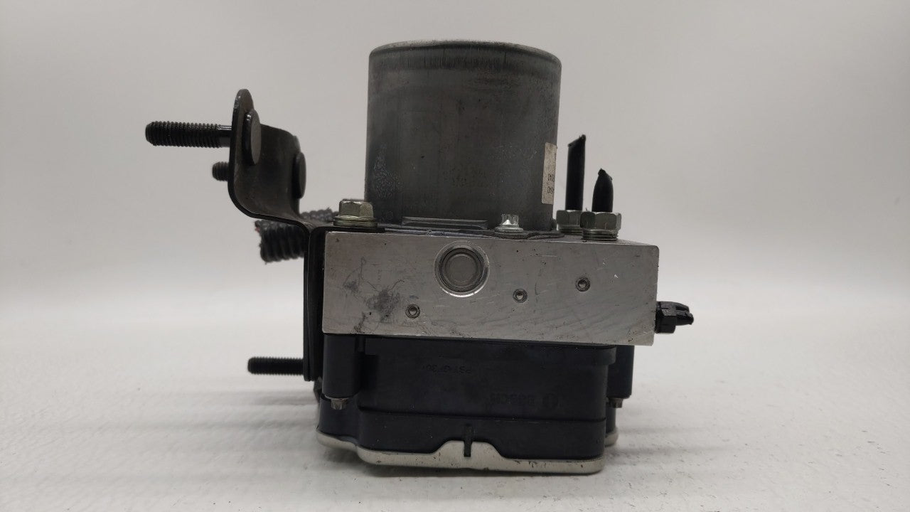2014-2016 Kia Forte ABS Pump Control Module Replacement P/N:58900-A7200 58920-A7200 Fits Fits 2014 2015 2016 OEM Used Auto P