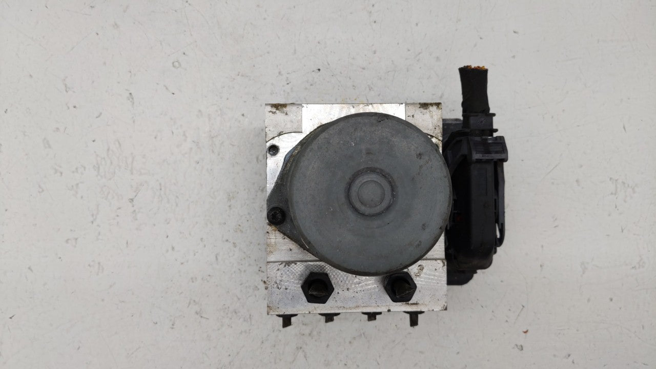 2014-2016 Kia Forte ABS Pump Control Module Replacement P/N:58900-A7200 58920-A7200 Fits Fits 2014 2015 2016 OEM Used Auto P