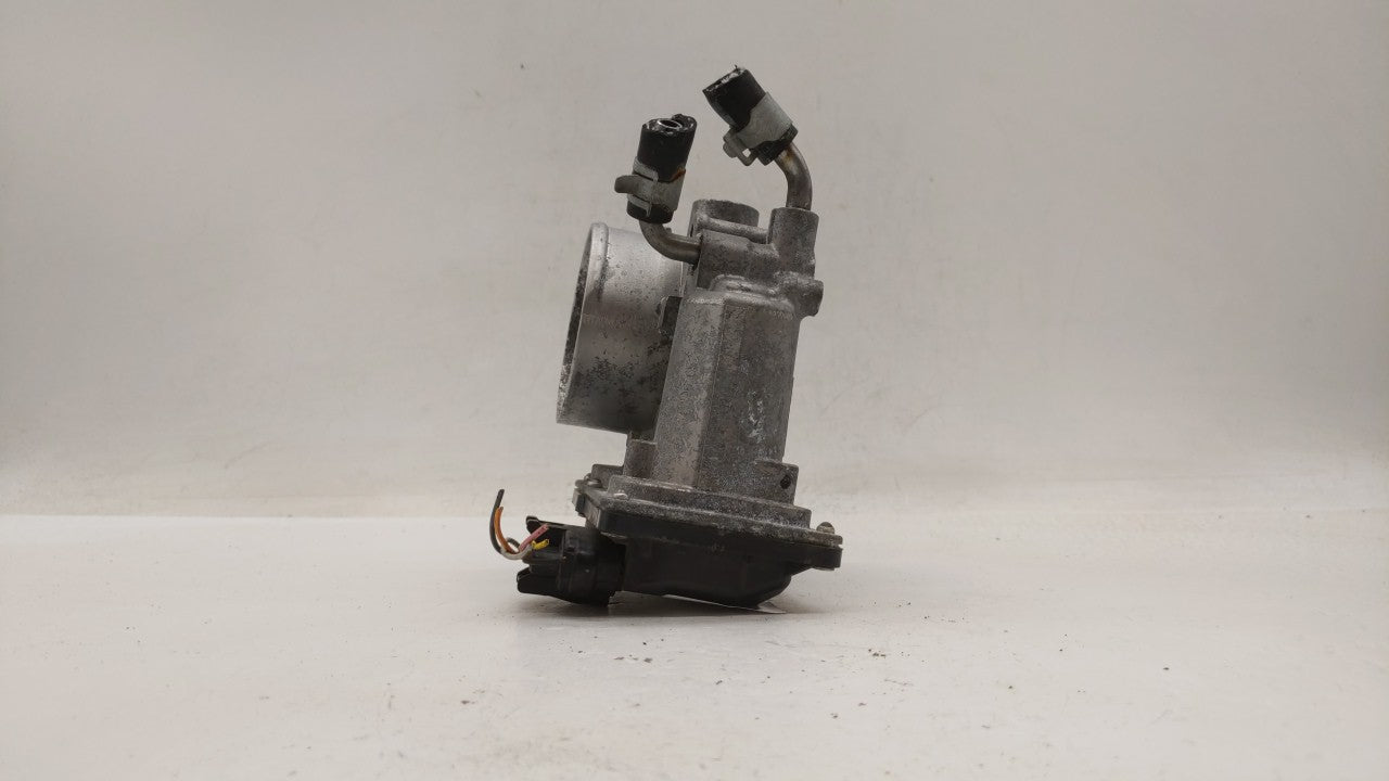 2014-2018 Kia Forte Throttle Body P/N:35100-2E000 Fits Fits 2011 2012 2013 2014 2015 2016 2017 2018 2019 OEM Used Auto Parts