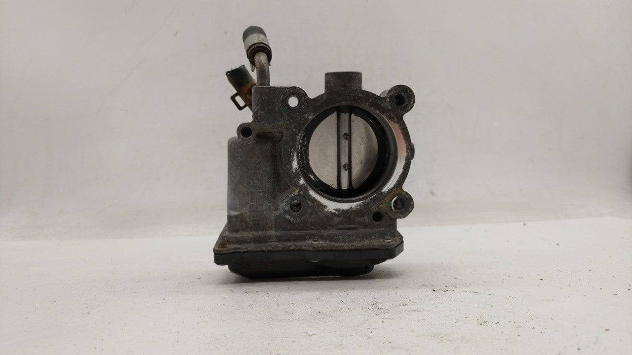 2014-2018 Kia Forte Throttle Body P/N:35100-2E000 Fits Fits 2011 2012 2013 2014 2015 2016 2017 2018 2019 OEM Used Auto Parts
