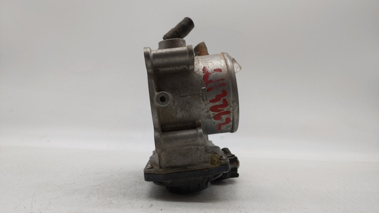 2014-2018 Kia Forte Throttle Body P/N:35100-2E000 Fits Fits 2011 2012 2013 2014 2015 2016 2017 2018 2019 OEM Used Auto Parts