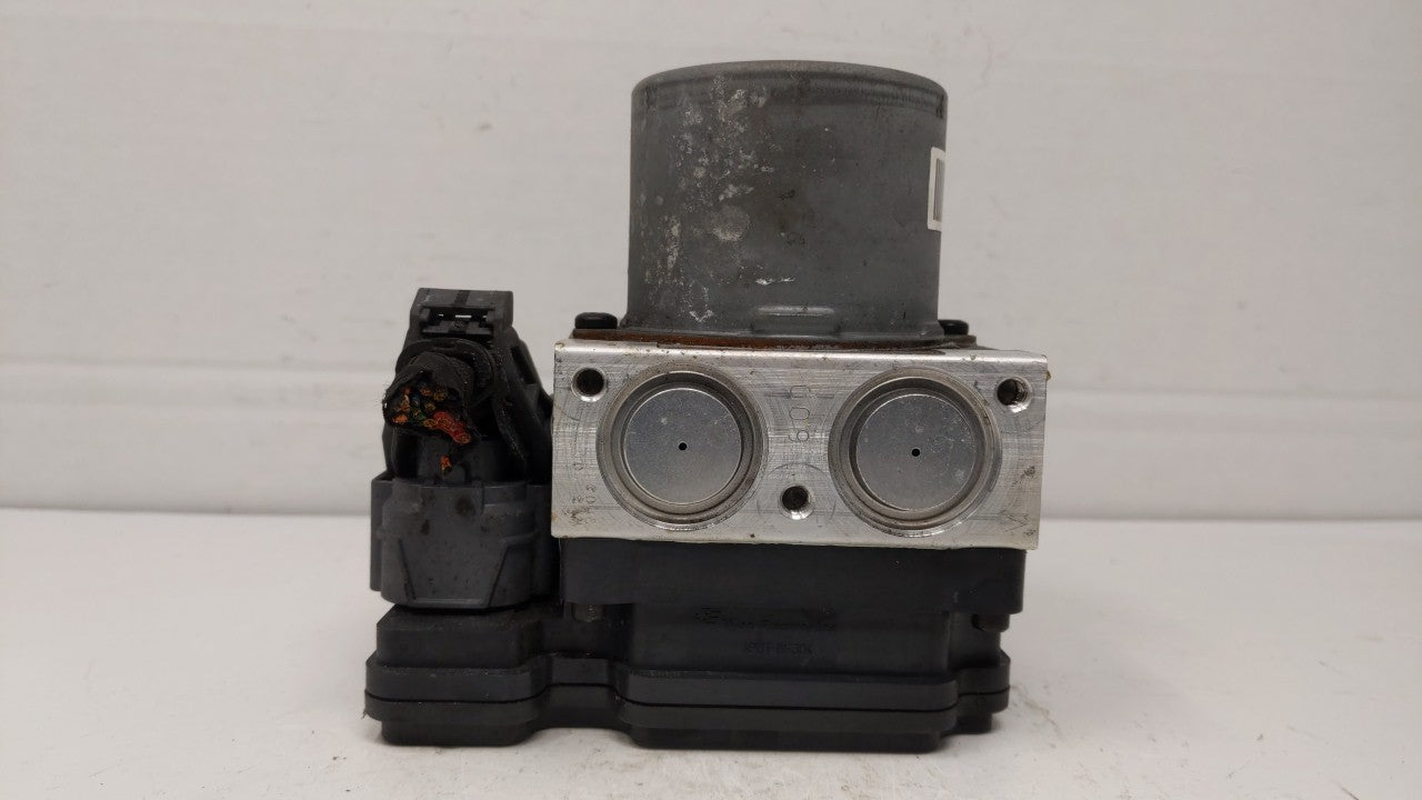 2014-2016 Kia Forte ABS Pump Control Module Replacement P/N:58900-A7200 58920-A7200 Fits Fits 2014 2015 2016 OEM Used Auto P