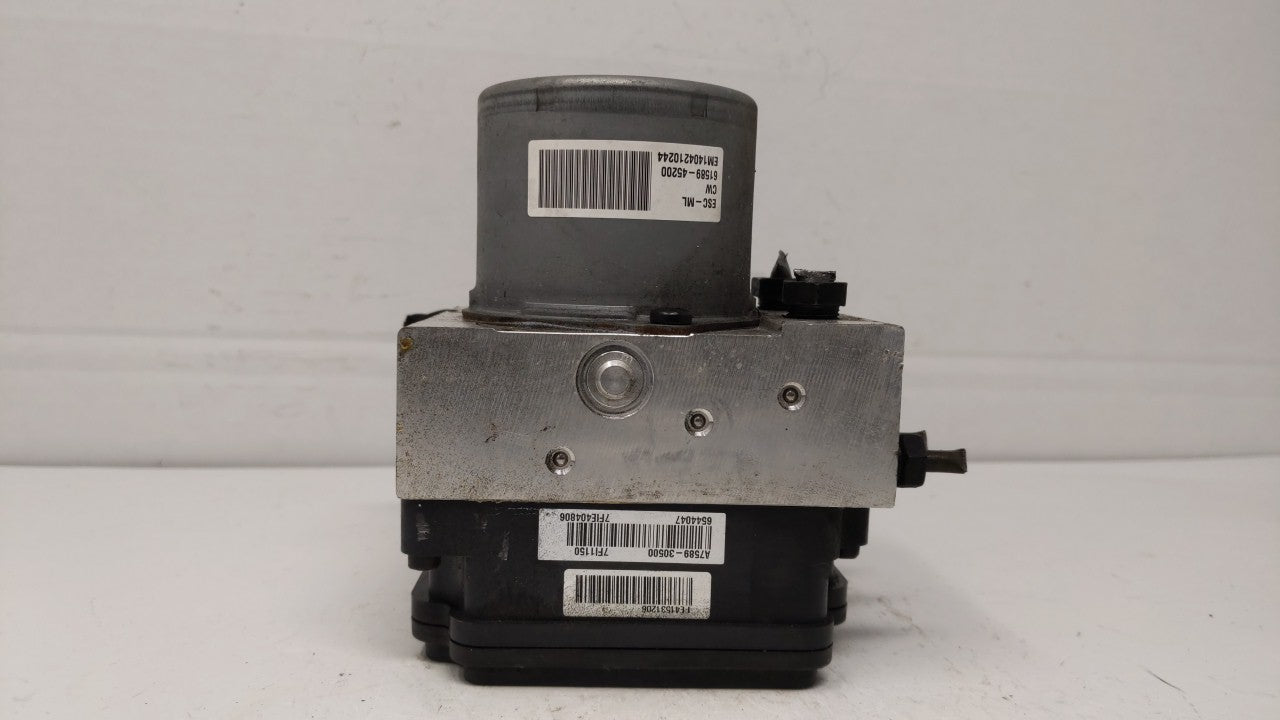 2014-2016 Kia Forte ABS Pump Control Module Replacement P/N:58900-A7200 58920-A7200 Fits Fits 2014 2015 2016 OEM Used Auto P