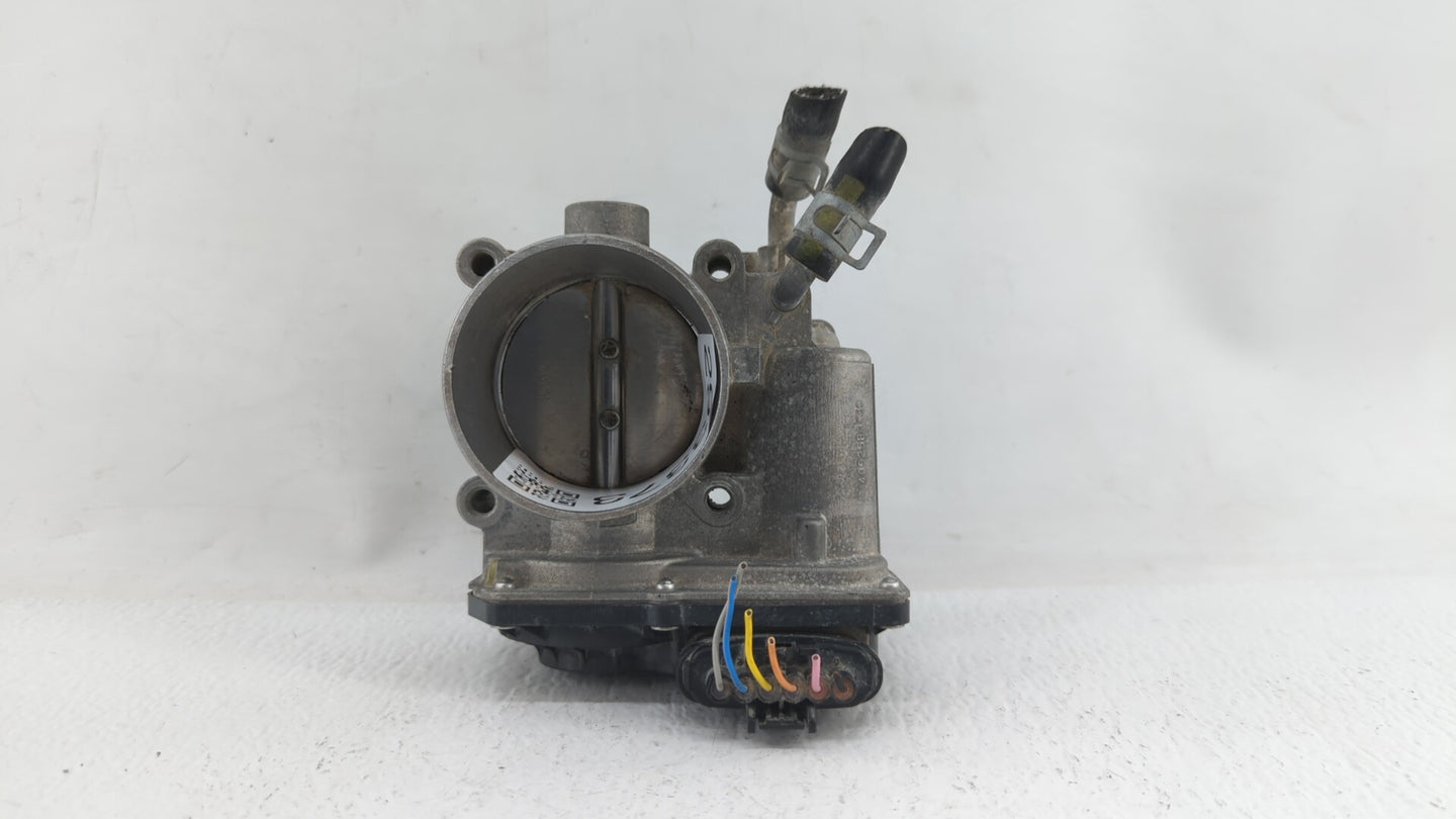 2014-2018 Kia Forte Throttle Body P/N:35100-2E710 35100-2E000 Fits Fits 2011 2012 2013 2014 2015 2016 2017 2018 2019 OEM Use