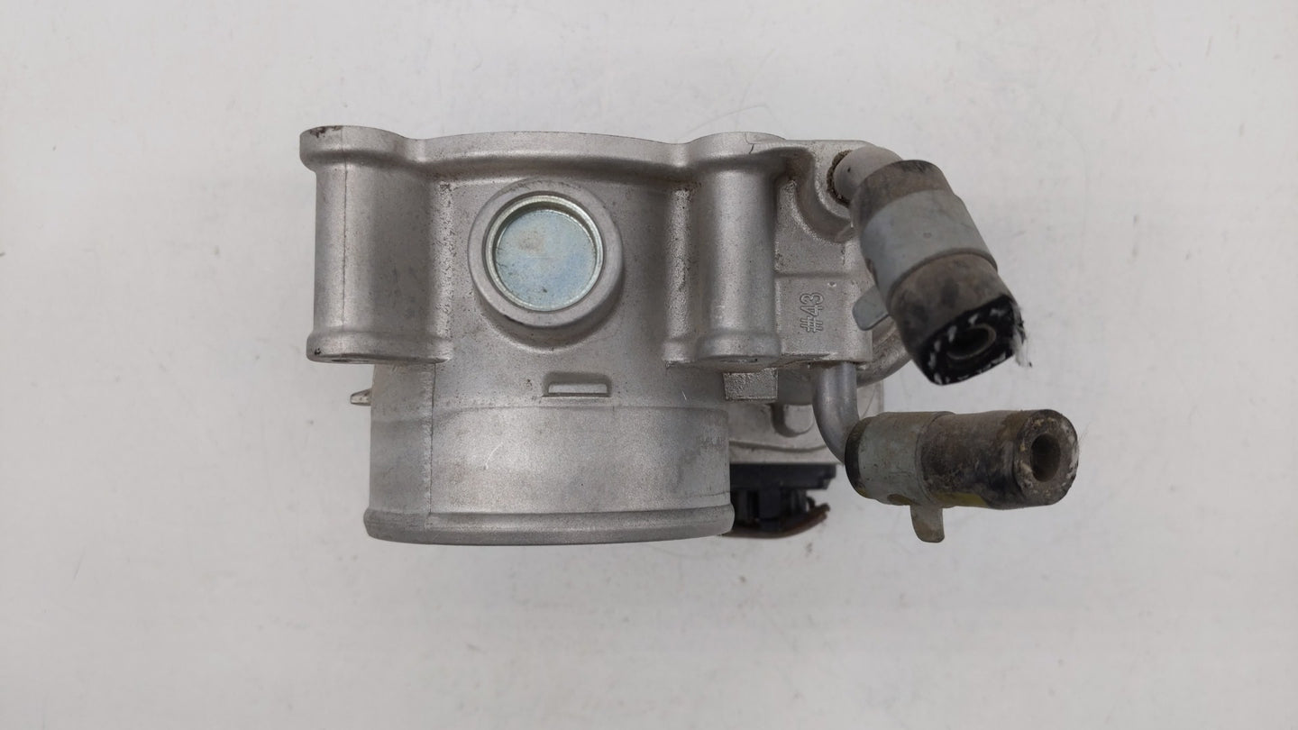 2014-2018 Kia Forte Throttle Body P/N:35100-2E710 35100-2E000 Fits Fits 2011 2012 2013 2014 2015 2016 2017 2018 2019 OEM Use