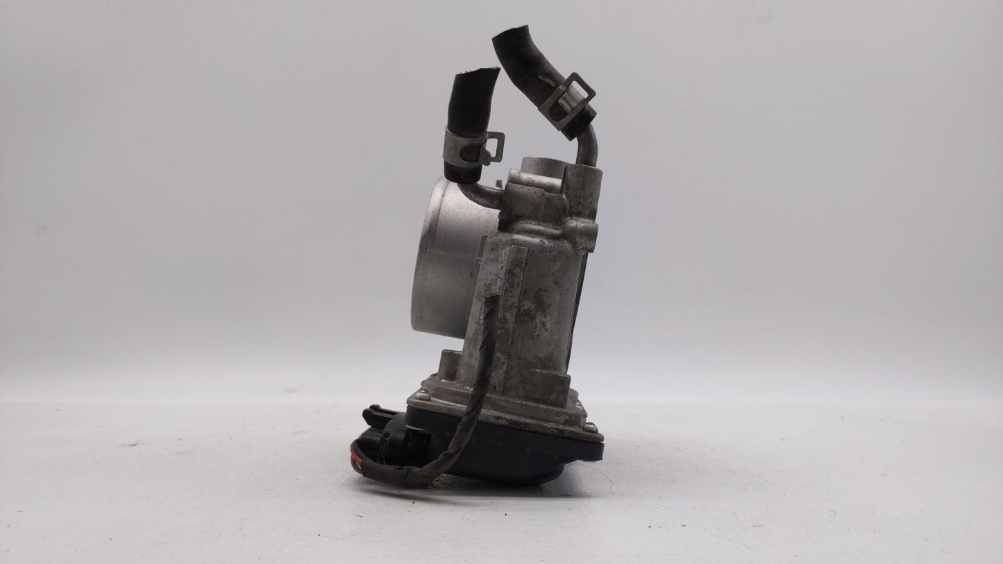 2014-2018 Kia Forte Throttle Body P/N:35100-2E710 35100-2E000 Fits Fits 2011 2012 2013 2014 2015 2016 2017 2018 2019 OEM Use