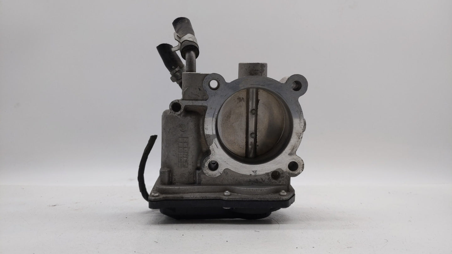 2014-2018 Kia Forte Throttle Body P/N:35100-2E710 35100-2E000 Fits Fits 2011 2012 2013 2014 2015 2016 2017 2018 2019 OEM Use