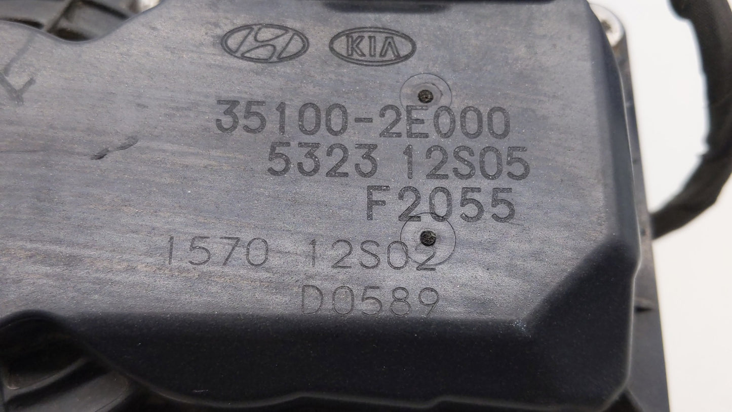 2014-2018 Kia Forte Throttle Body P/N:35100-2E710 35100-2E000 Fits Fits 2011 2012 2013 2014 2015 2016 2017 2018 2019 OEM Use