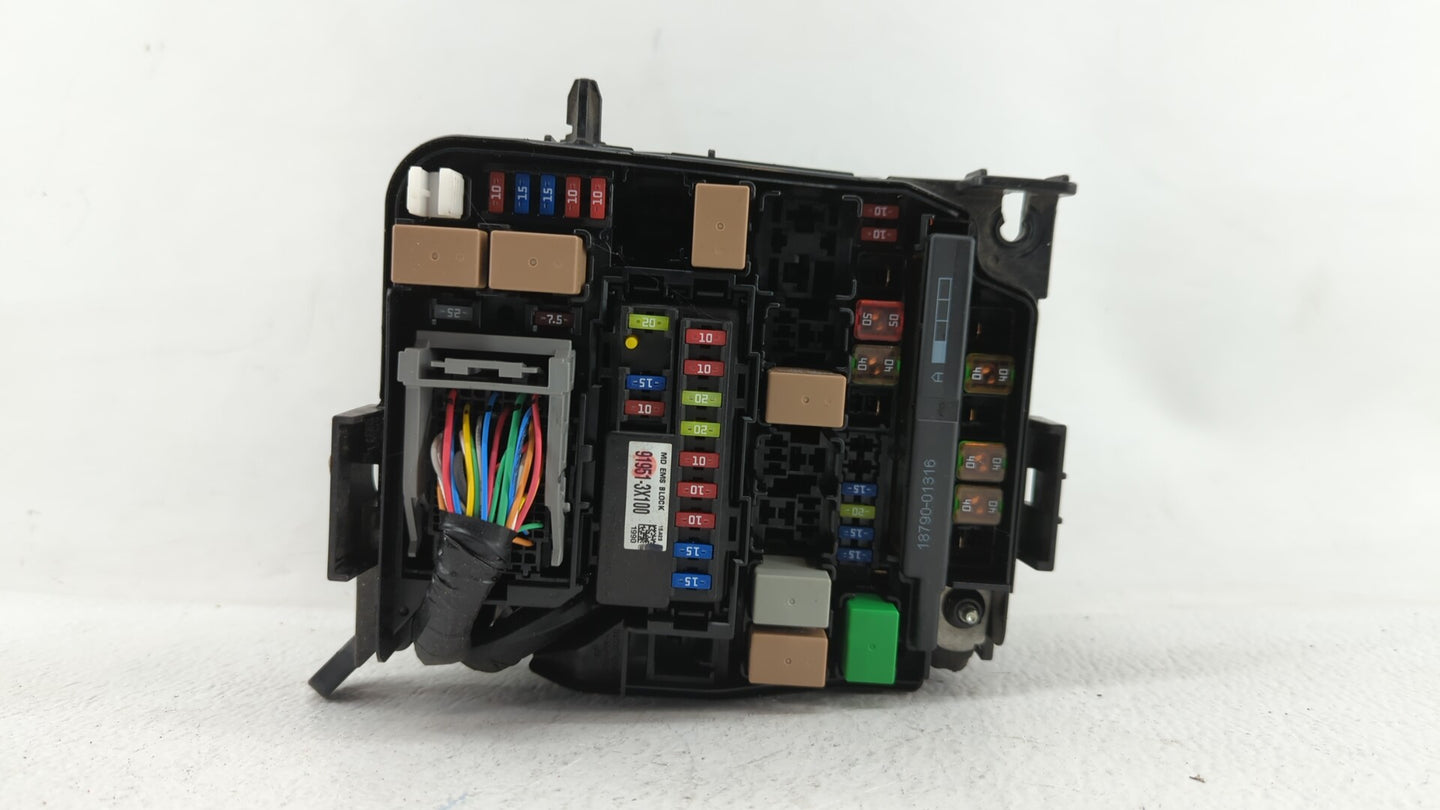 2014-2016 Kia Forte Fusebox Fuse Box Panel Relay Module P/N:91204-A7992 91204-A7630 Fits Fits 2014 2015 2016 OEM Used Auto P