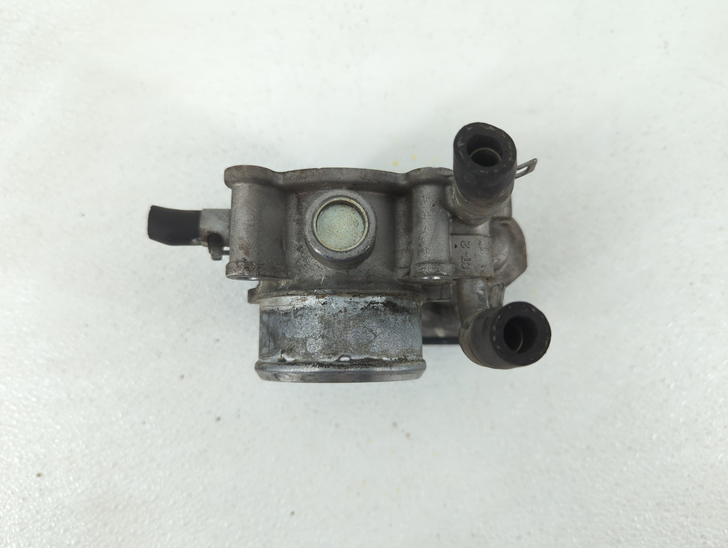 2014-2016 Kia Forte Throttle Body P/N:35100-2B320 Fits Fits 2013 2014 2015 2016 OEM Used Auto Parts - Oemusedautoparts1.com