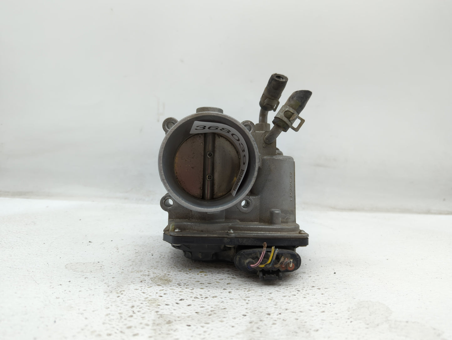 2014-2016 Kia Forte Throttle Body P/N:35100-2E400 35100-2E000 Fits Fits 2012 2013 2014 2015 2016 2018 2019 OEM Used Auto Par