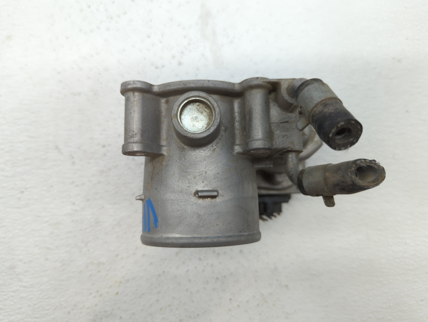 2014-2016 Kia Forte Throttle Body P/N:35100-2E400 35100-2E000 Fits Fits 2012 2013 2014 2015 2016 2018 2019 OEM Used Auto Par