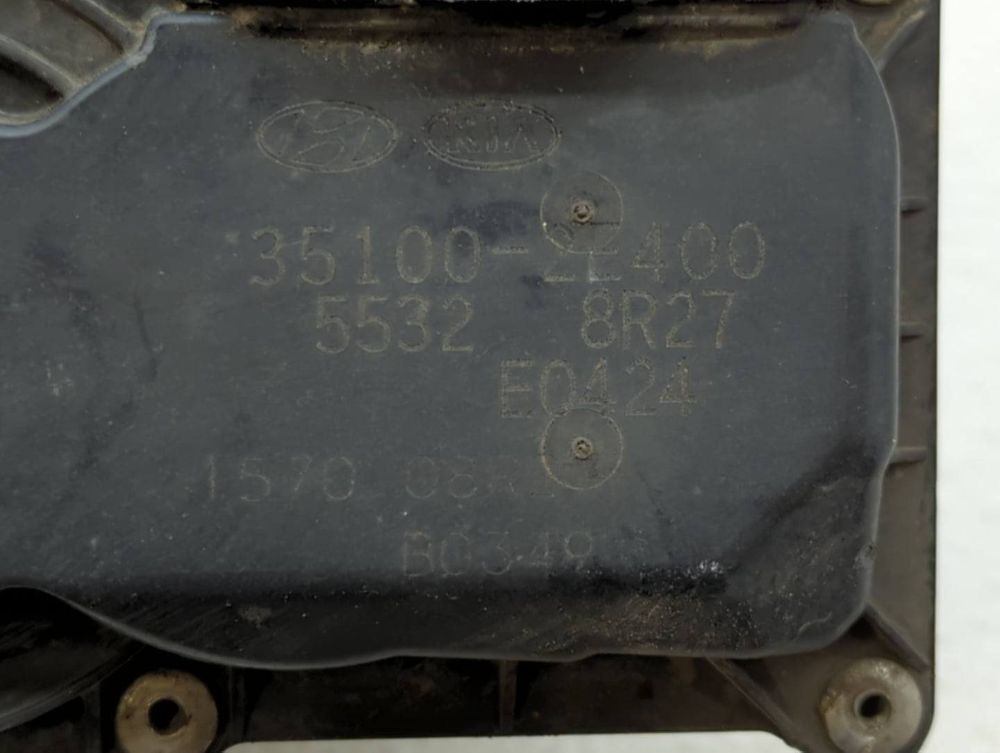2014-2016 Kia Forte Throttle Body P/N:35100-2E400 35100-2E000 Fits Fits 2012 2013 2014 2015 2016 2018 2019 OEM Used Auto Par