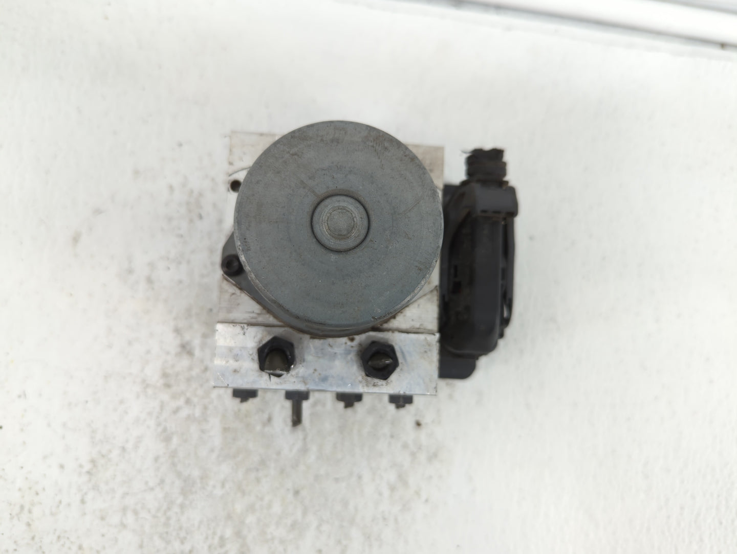 2014-2016 Kia Forte ABS Pump Control Module Replacement P/N:58900-A7200 58920-A7200 Fits Fits 2014 2015 2016 OEM Used Auto P