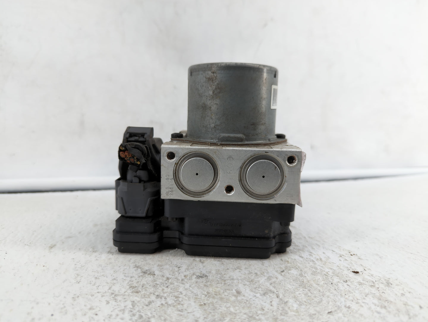 2014-2016 Kia Forte ABS Pump Control Module Replacement P/N:58900-A7200 58920-A7200 Fits Fits 2014 2015 2016 OEM Used Auto P