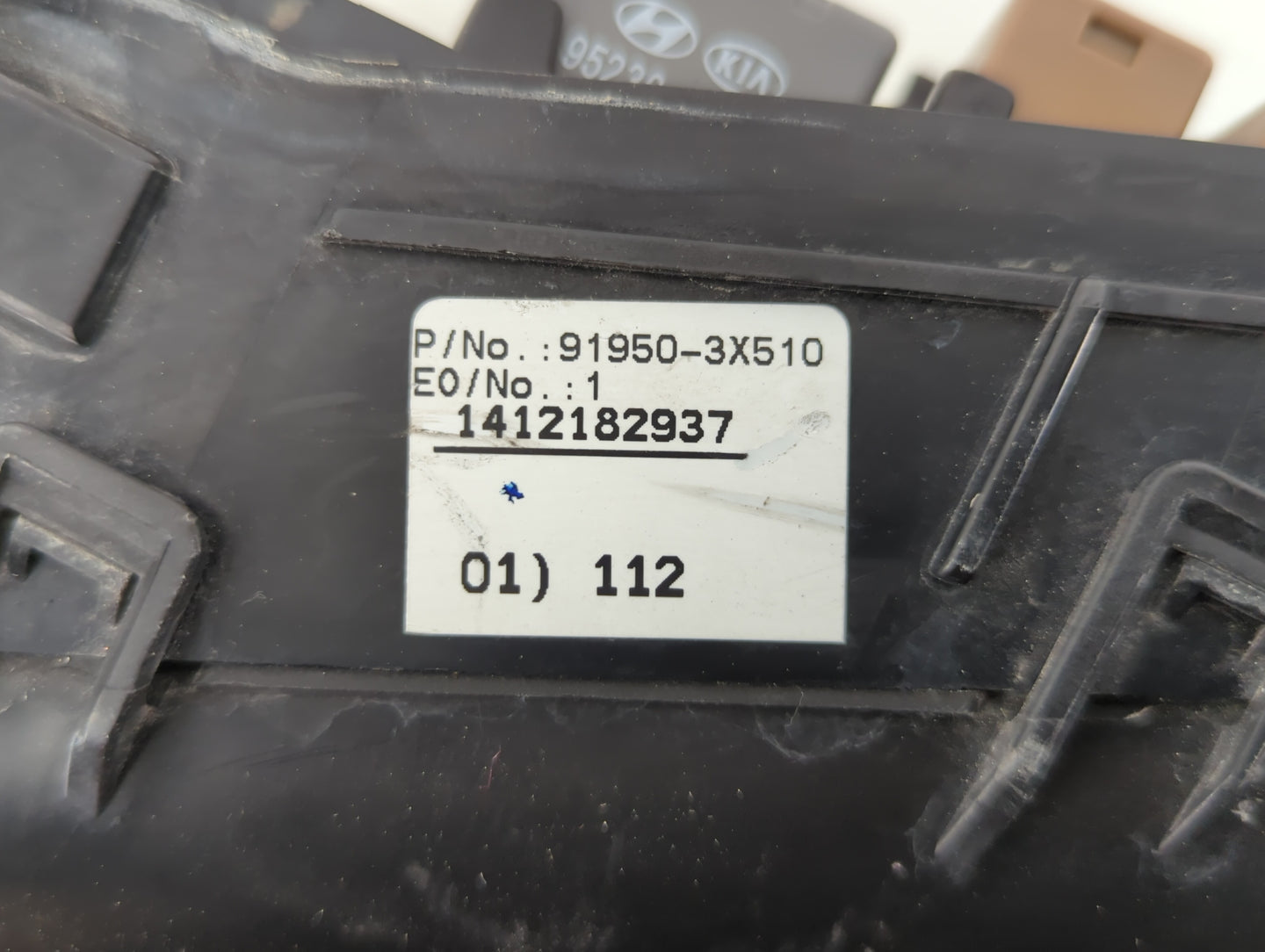 2014-2016 Kia Forte Fusebox Fuse Box Panel Relay Module P/N:91950-3X510 Fits Fits 2014 2015 2016 OEM Used Auto Parts - Oemus