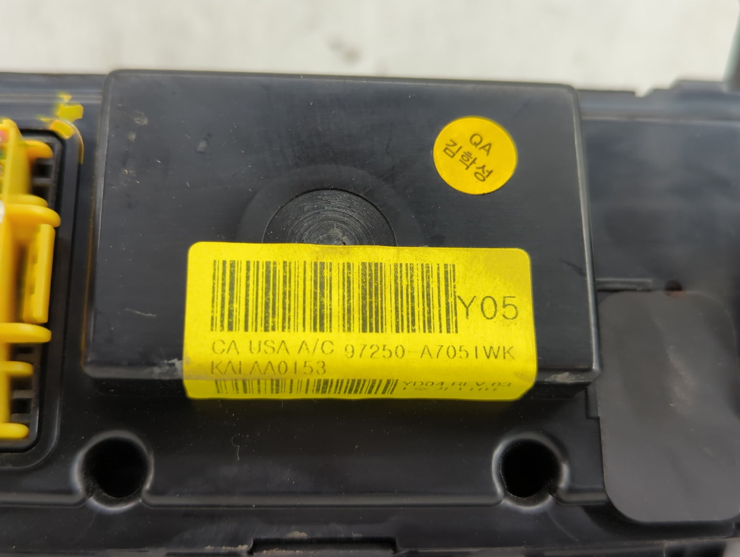 2014-2016 Kia Forte Climate Control Module Temperature AC/Heater Replacement P/N:97250-A7051WK 97250-A7052WK Fits OEM Used A