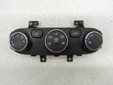 2014-2016 Kia Forte Climate Control Module Temperature AC/Heater Replacement P/N:97250-A7XXX 97250-A7522 Fits Fits 2014 2015
