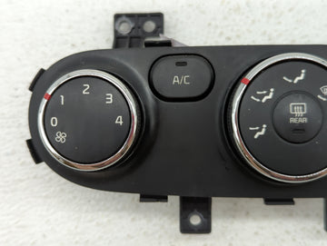 2014-2016 Kia Forte Climate Control Module Temperature AC/Heater Replacement P/N:97250-A7XXX 97250-A7522 Fits Fits 2014 2015 2016 OEM Used Auto Parts