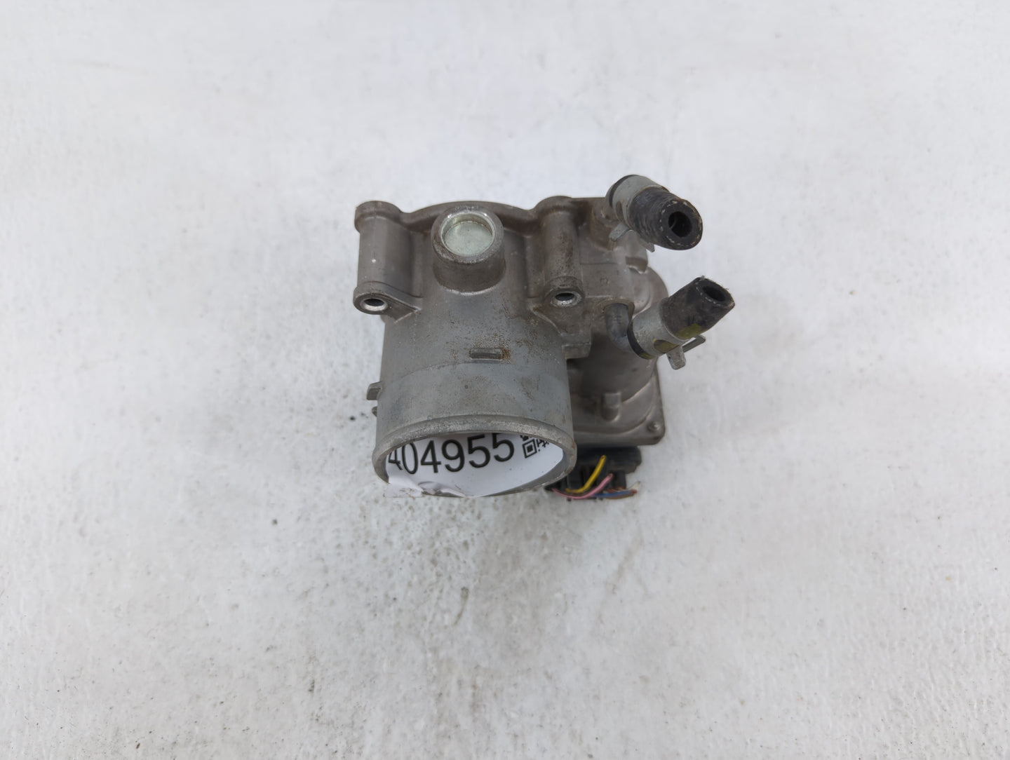 2014-2016 Kia Forte Throttle Body P/N:35100-2E400 35100-2E000 Fits Fits 2012 2013 2014 2015 2016 2018 2019 OEM Used Auto Par