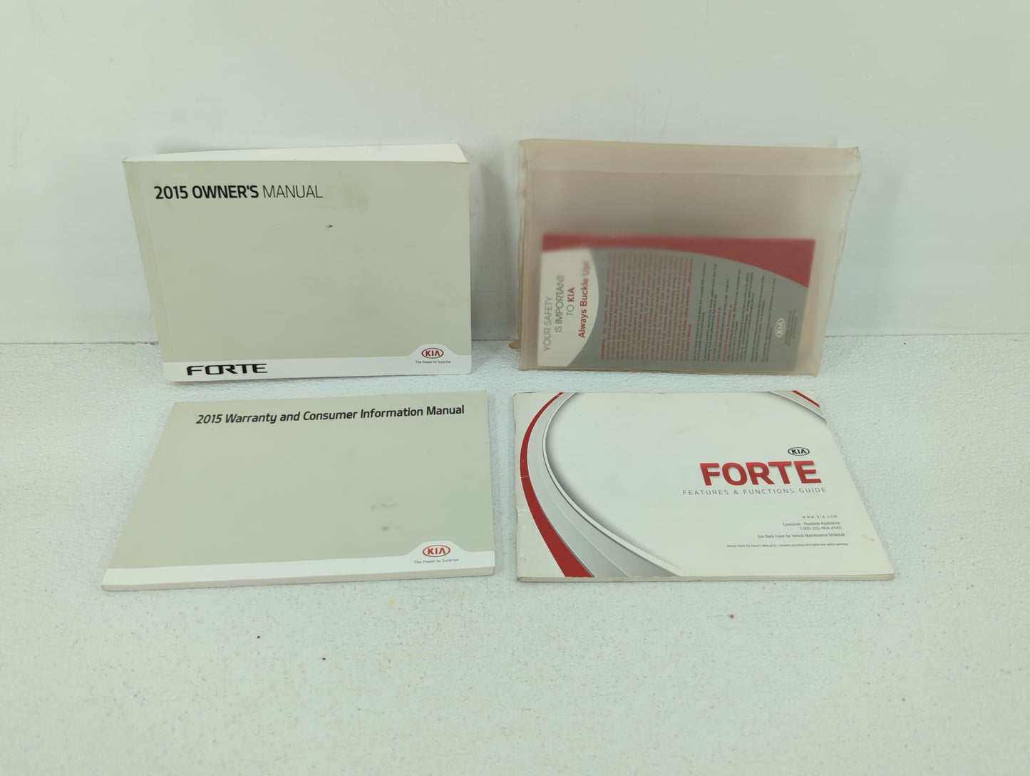 2015 Kia Forte Owners Manual Book Guide OEM Used Auto Parts - Oemusedautoparts1.com