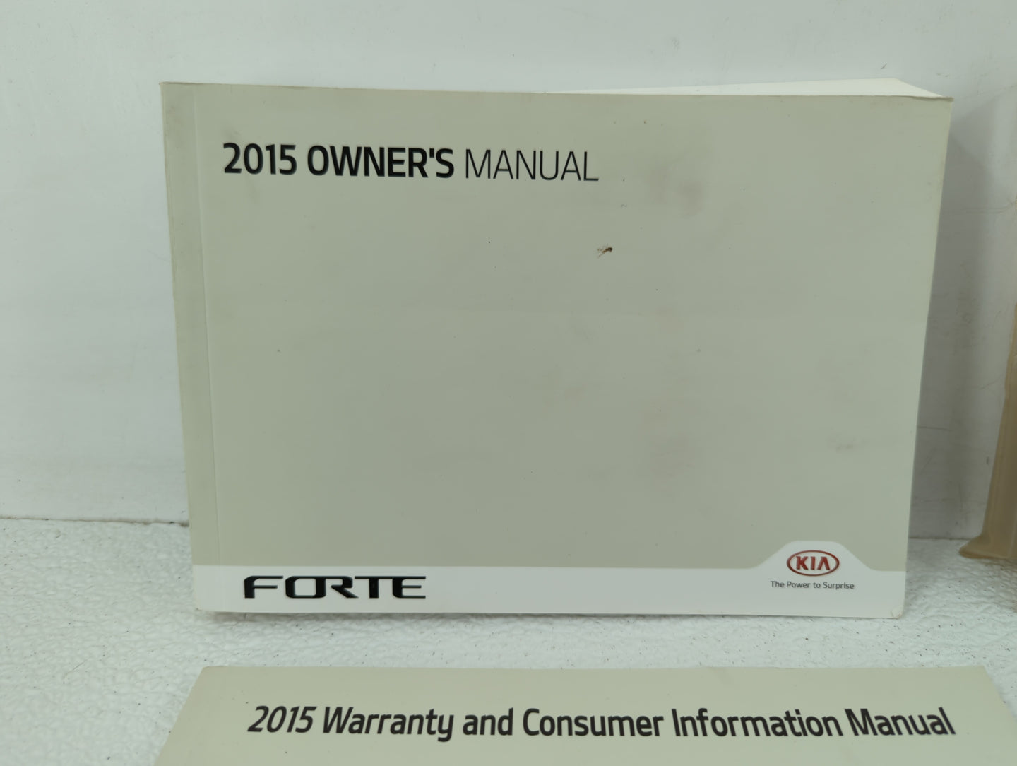 2015 Kia Forte Owners Manual Book Guide OEM Used Auto Parts - Oemusedautoparts1.com