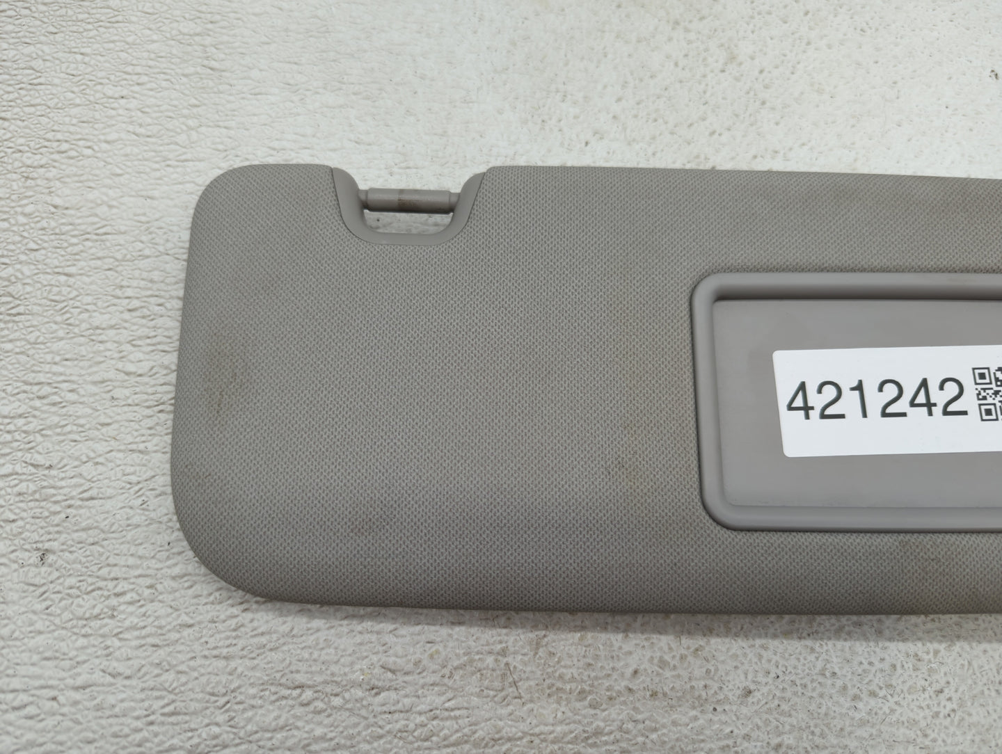 2014-2016 Kia Forte Sun Visor Shade Replacement Passenger Right Mirror Fits Fits 2014 2015 2016 OEM Used Auto Parts - Oemuse