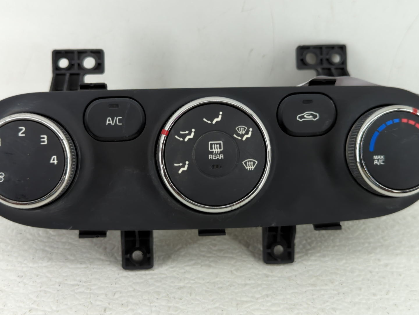 2014-2016 Kia Forte Climate Control Module Temperature AC/Heater Replacement P/N:97250-A7XXX 97250-A7050WK Fits OEM Used Aut