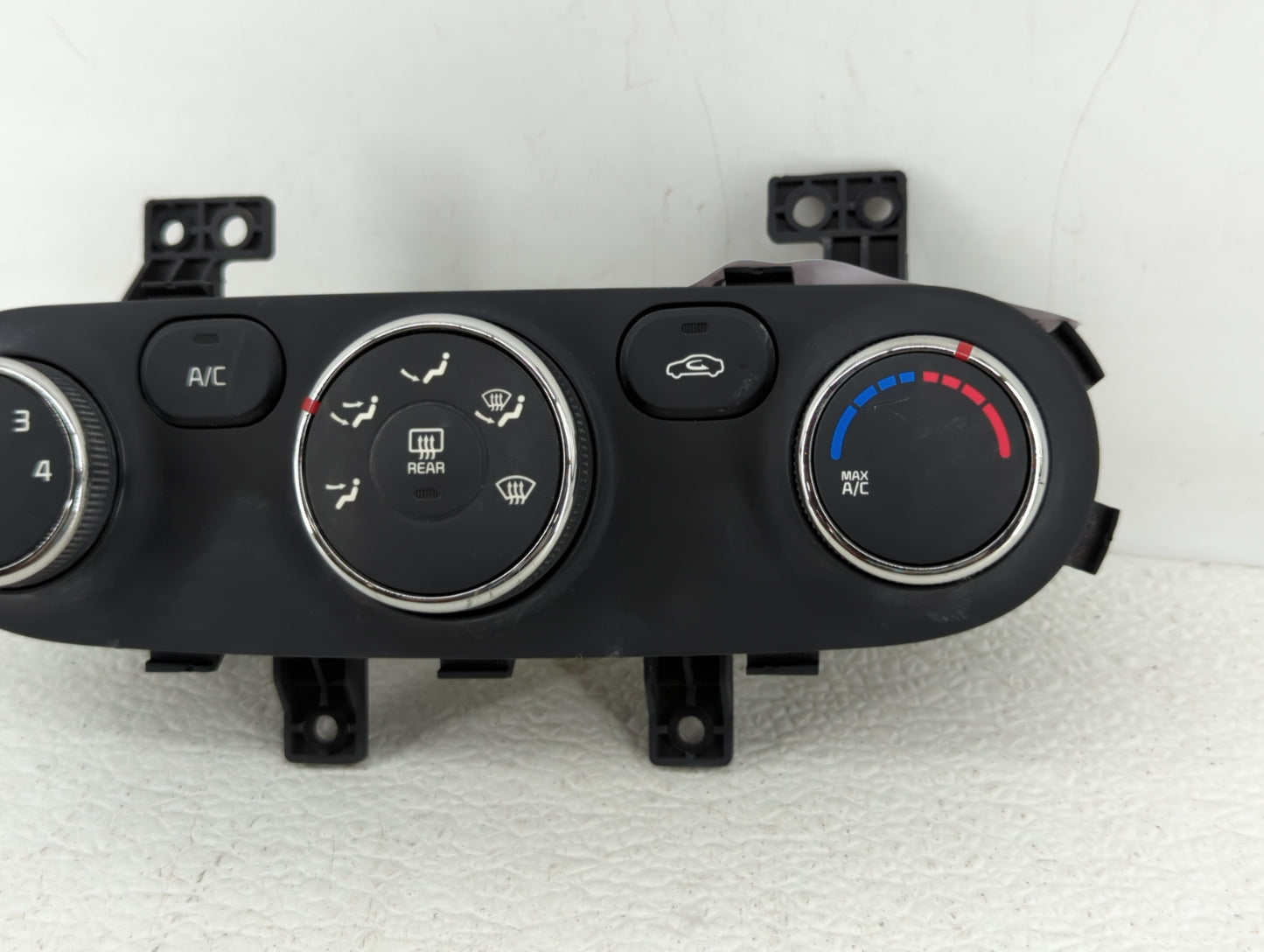 2014-2016 Kia Forte Climate Control Module Temperature AC/Heater Replacement P/N:97250-A7XXX 97250-A7050WK Fits OEM Used Aut