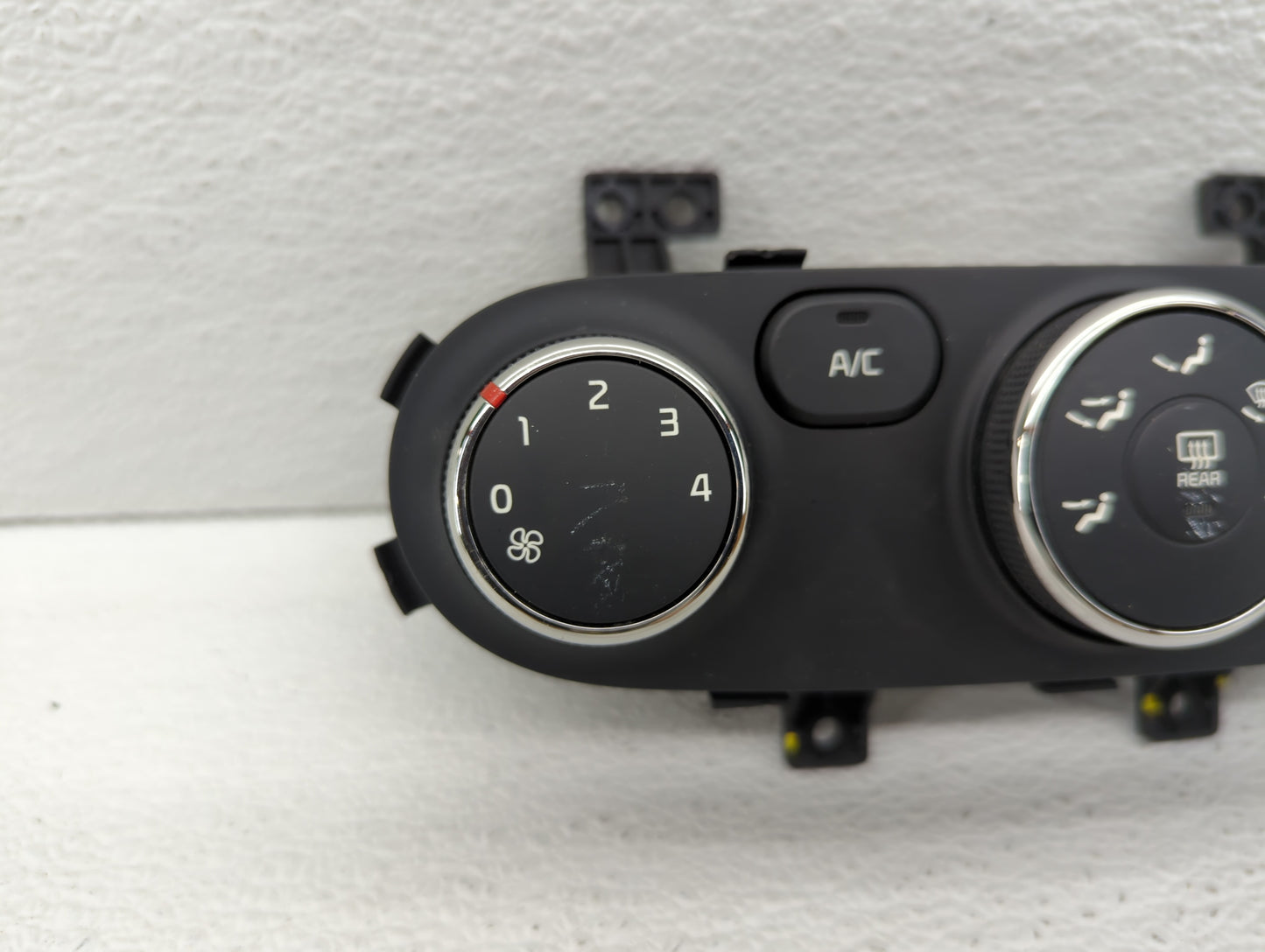 2014-2016 Kia Forte Climate Control Module Temperature AC/Heater Replacement P/N:97250-A7061WK 97250-A7XXX Fits OEM Used Aut