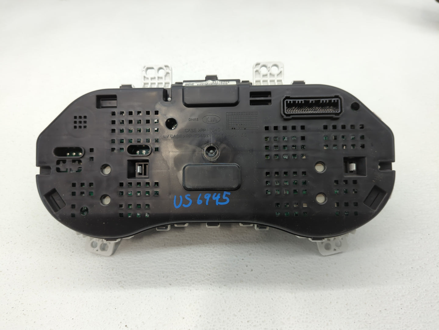 2014-2016 Kia Forte Instrument Cluster Speedometer Gauges P/N:94011-A7200 94021-A300, 94001-A7300 Fits Fits 2014 2015 2016 O