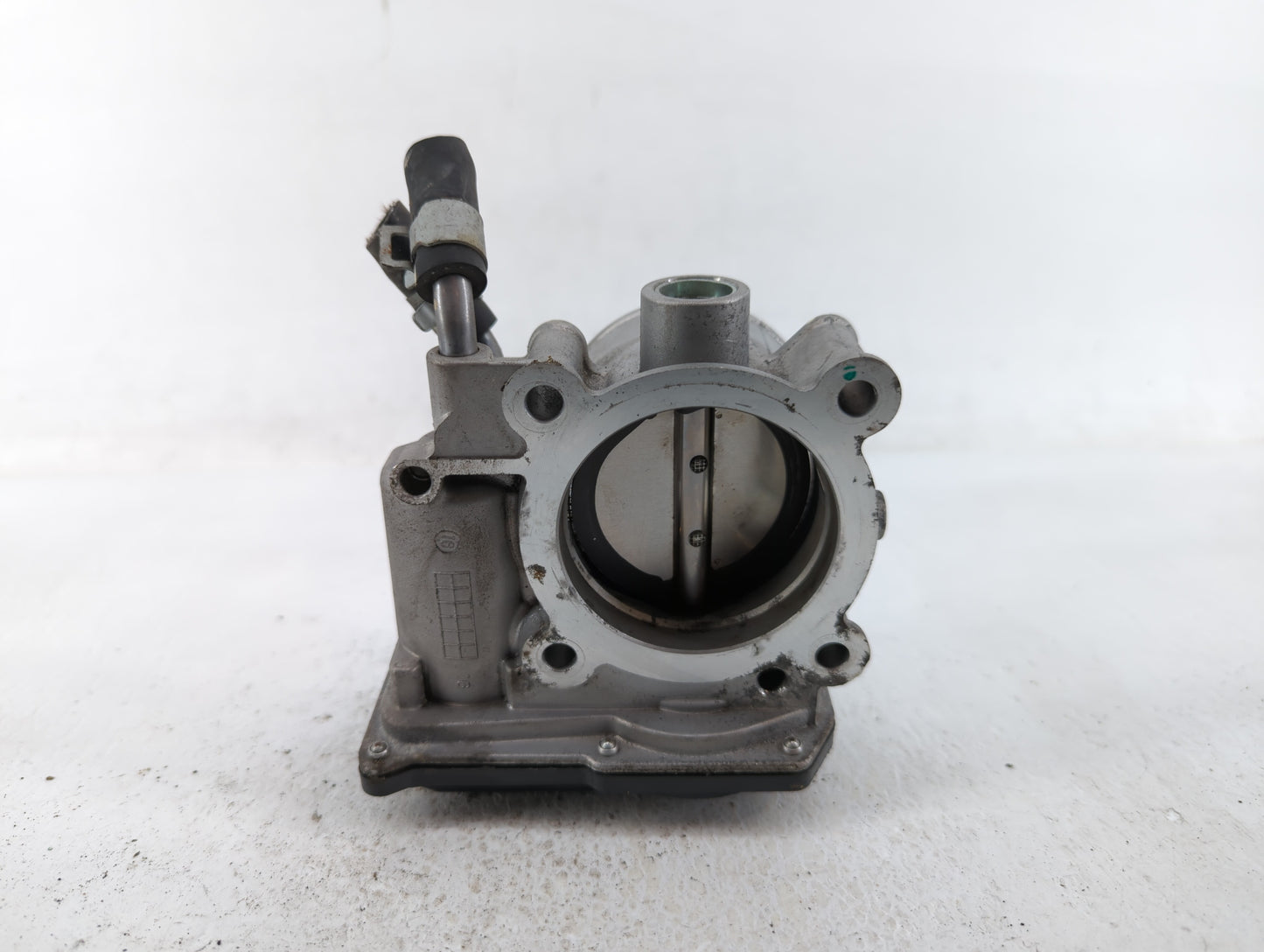 2014-2018 Kia Forte Throttle Body P/N:35100-2E000 35100-2E710 Fits Fits 2011 2012 2013 2014 2015 2016 2017 2018 2019 2020 20
