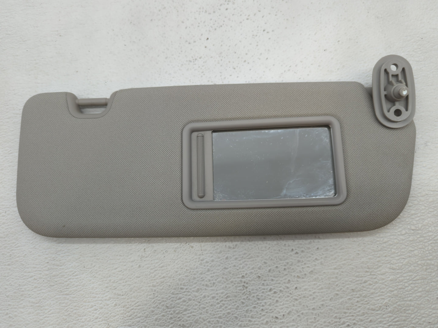 2014-2016 Kia Forte Sun Visor Shade Replacement Passenger Right Mirror Fits Fits 2014 2015 2016 OEM Used Auto Parts - Oemuse